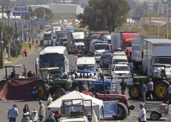 ¡Terminan los bloqueos carreteros y de aduanas!