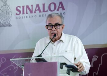 A partir del próximo mes de marzo se expedirán las primeras licencias permanentes: Gobernador Rocha.-