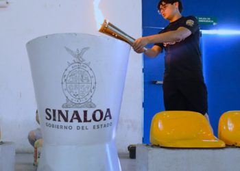 Se enciende el pebetero en los Juegos Deportivos Escolares de Educación Básica 2026