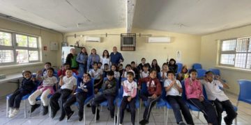 Jornada de valoración dental en la comunidad de Vivajaqui en Escuela Primaria Indígena Alejandro Yuquiceyeli