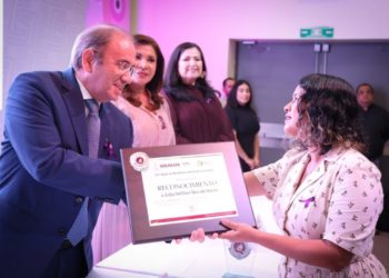 COBAES reconoce la vocación y liderazgo femenino con el Premio Mujer COBAES 2026