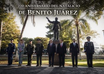 Gobernador Rocha encabeza acto conmemorativo del 220 aniversario del natalicio de Benito Juárez