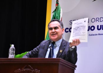 El Rector Jesús Madueña informa al H. Consejo Universitario avances en preinscripciones y logros de la comunidad rosalina en ciencia, deporte y paridad de género