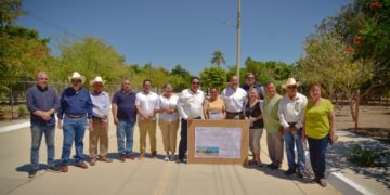 Más de 4mdp en Alumbrado y Pavimentación para 5 comunidades del Valle del Carrizo