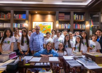 Invita el gobernador Rocha a niñas y niños sinaloenses a leer y escribir libros