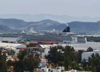 Suma Mazatlán más de 16 mil cruceristas en abril