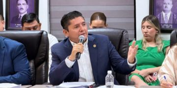 Aprueba Cabildo de Ahome iniciativa de César Emiliano Gerardo para regular la instalación de paneles solares
