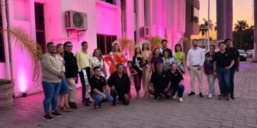 Realizan encendido de luces por el mes del orgullo en el Palacio Municipal de Ahome