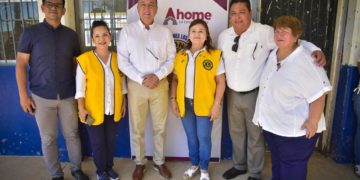 Las Grullas recibe apoyos de todas las dependencias y del Alcalde Menéndez