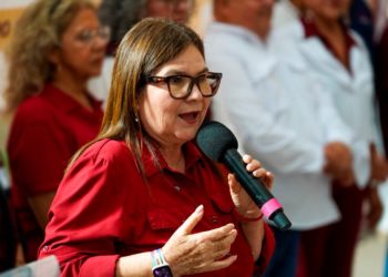 ”Con unidad se generan anticuerpos políticos para defender a Sinaloa y a México”: Imelda Castro