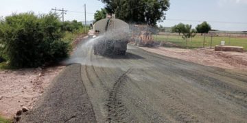 En el ayuntamiento de El Fuerte: Una prioridad los caminos vecinales, Gildardo Leyva