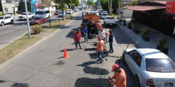 COMUN y Obras Públicas dan prioridad a las vialidades más transitadas con programa permanente de bacheo