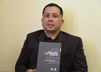 Destacan publicación de académico de la UAS en el Instituto de Investigaciones Jurídicas de la UNAM sobre política criminal
