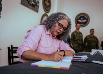 Gobernadora Graciela Domínguez Nava encabeza la Mesa de Construcción de Paz y Seguridad en el municipio de Choix