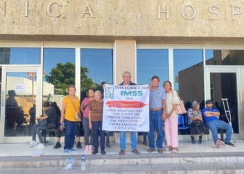 Tres años sin cirugía: paciente protesta contra las deficiencias del IMSS-Bienestar en Guasave