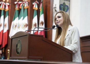 Exige Paola Gárate atención integral para niñas, niños y adolescentes que la violencia está dejando en orfandad