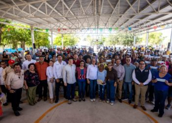 Gobierno del estado despliega entrega de apoyos directos a familias afectadas por mar de fondo por 2 millones 835 mil pesos