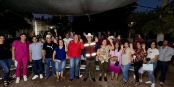 Omar Castro recorre Campo 35 y escucha demandas ciudadanas