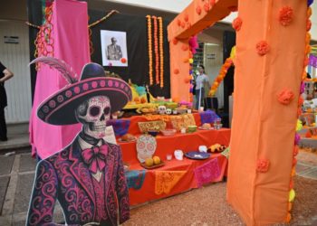 Facultad de Arquitectura de la UAS inaugura su emblemática celebración de Día de Muertos ‘Dejar Huella y Permanecer 2026’
