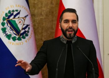 Bukele anuncia operación militar para rescatar a cuatro salvadoreños secuestrados por pandillas en Haití